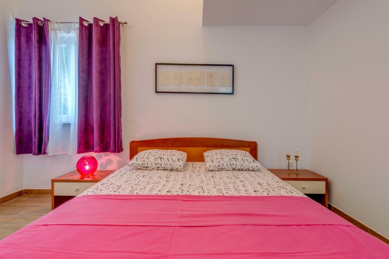 Holiday Home Figa โอมิช ภายนอก รูปภาพ