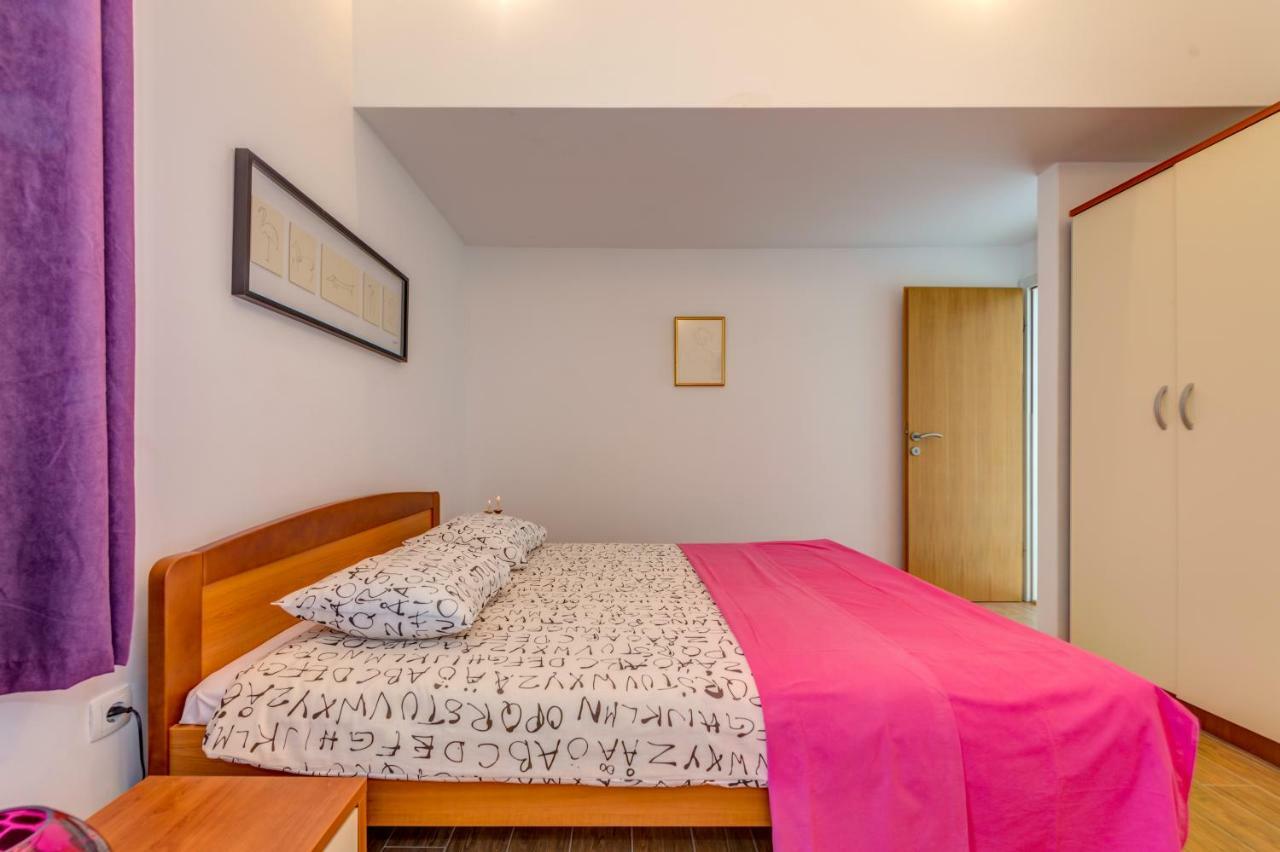 Holiday Home Figa โอมิช ภายนอก รูปภาพ